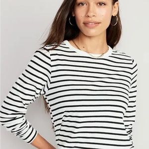 NWT Old Navy EveryWear long-sleeved crew neck t-shirt, black & white stripe, XL.